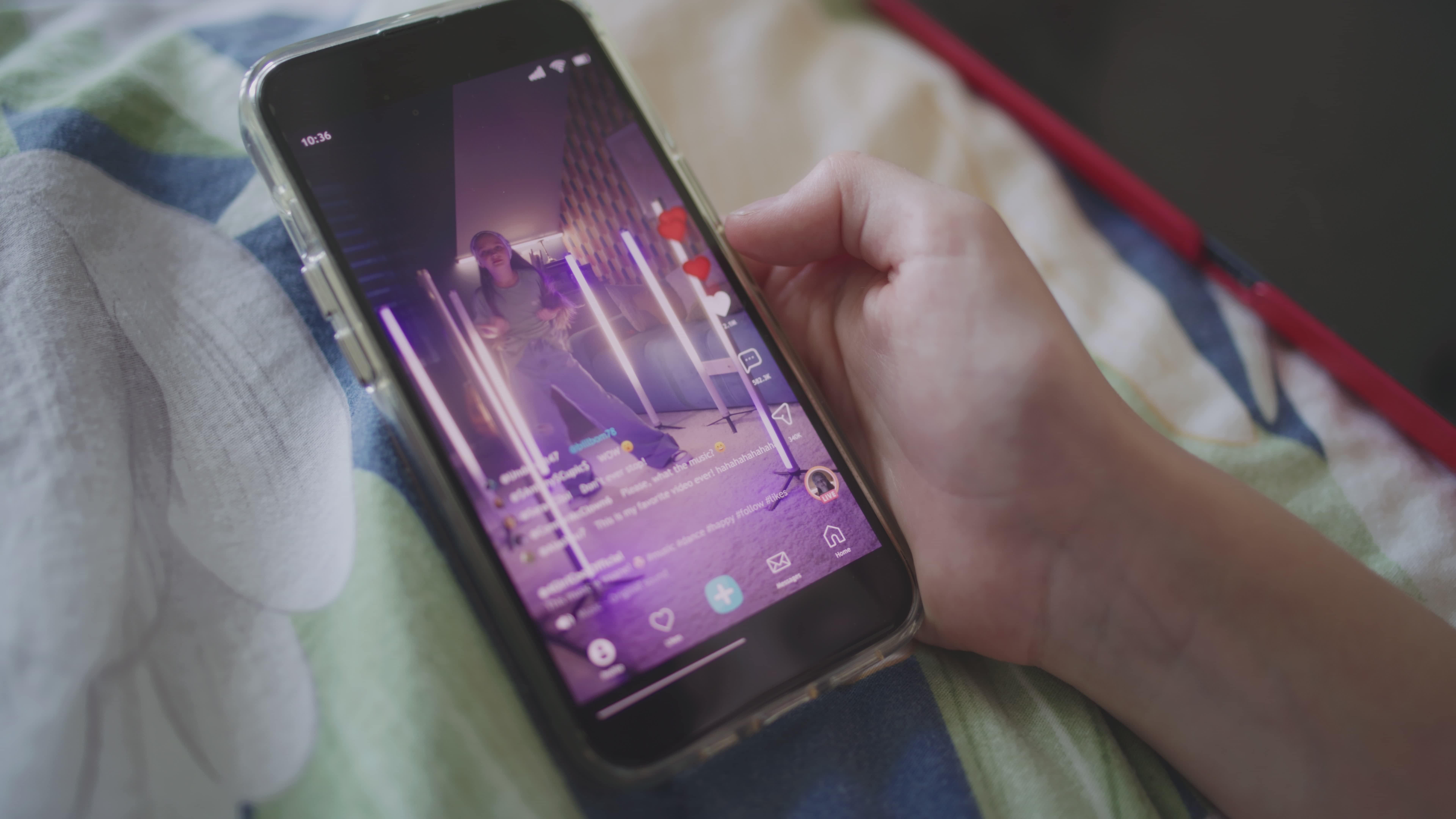 TikTok 涨粉 15 万!DejaVoice如何打造短剧出海爆款